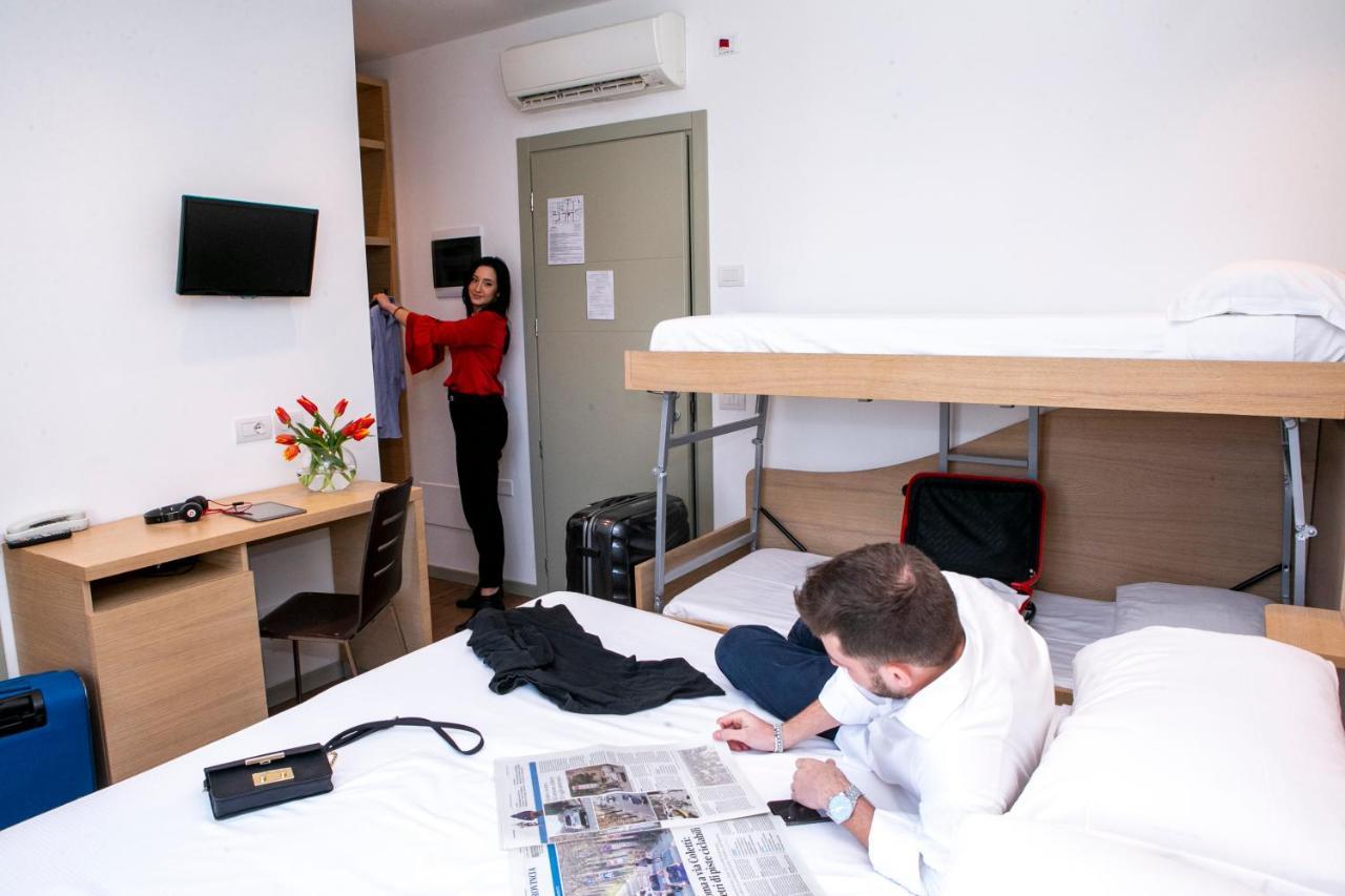 Hotel Liane Риччоне Екстер'єр фото